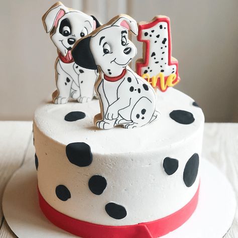 101 Dalmatians Cake Ideas, 101 Dalmatians Birthday Cake, 101 Dalmatians First Birthday, Dalmatian Cake Ideas, Dalmatian Birthday Cake, 101 Dalmatians Cake, 101 Dalmatians Birthday Party, Dalmation Birthday Party, Dalmatian Birthday Party