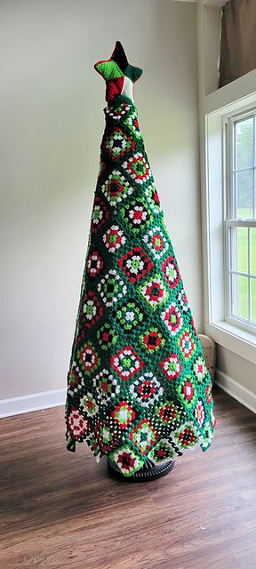 Ravelry: Granny Square Christmas Tree pattern by Patricia Wilson Crochet Christmas Village Free Pattern, Granny Christmas Tree, Easy Crochet Christmas Tree, Granny Square Christmas Tree, Crochet Christmas Trees Free, Granny Square Christmas, Easy Crochet Christmas, Granny Christmas, Unusual Christmas Trees