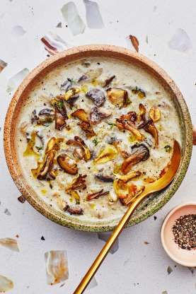 27 Healthy Mushroom Recipes That Put the Fun in Fungi Creamy Mushroom Soup, Cheesy Chicken Broccoli, Broiled Chicken, Mushroom Recipe, Mushroom Soup Recipes, Creamy Recipes, Cream Of Mushroom Soup, Roasted Chicken Breast, Cream Of Mushroom