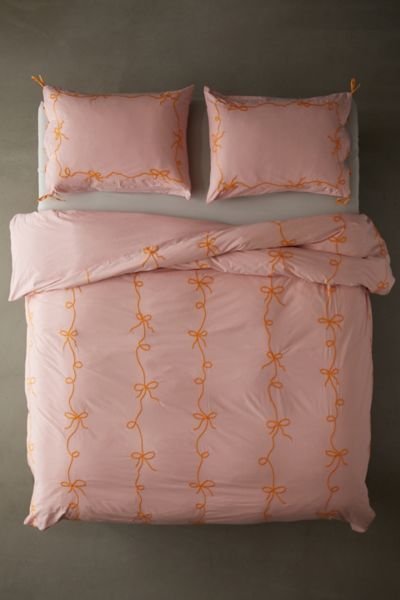 Dorm Room Themes, Urban Outfitters Bedding, Duvet Covers Urban Outfitters, Embroidered Duvet Cover, Orange Bedding, Uo Home, Pink Bedding, Cotton Duvet Cover, Cotton Duvet