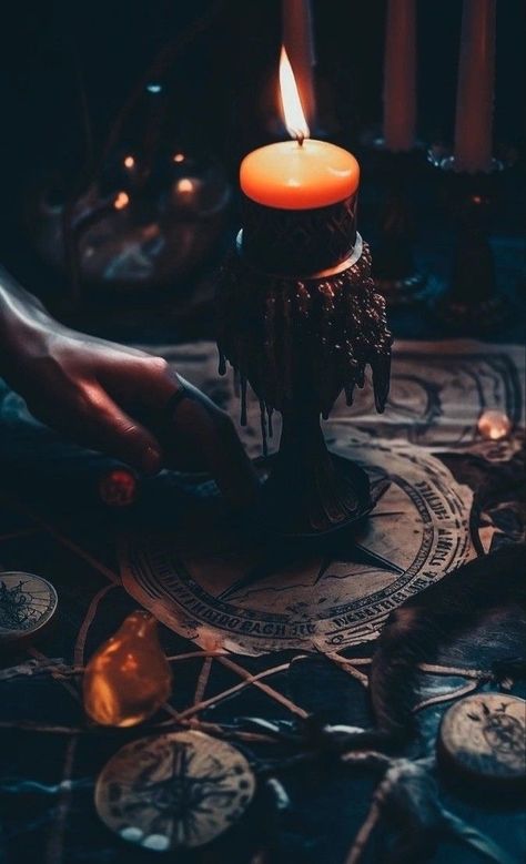 Job Spell, Remove Negative Thoughts, Apothecary Decor, Spell Love, Male Witch, Mind Reading, Autumn Witch, Money Spell, Attraction Spell