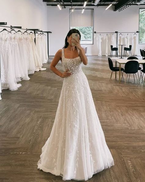 Justin Alexander Signature Wedding Dress, Justin Alexander Dresses, Weddings 2024, Carpet Wedding, Justin Alexander Bridal, Red Carpet Wedding, Justin Alexander Wedding Dress, Justin Alexander Signature, Holy Matrimony