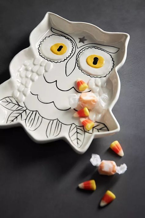 Francesca Kaye, Owl Desserts, Owl Plate, Ceramic Halloween, Halloween Magic, Owl Lovers, Decor Buy, Stoneware Mugs, Dessert Plate