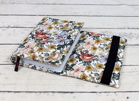 Wrap Around Book Cover, Book Fabric Cover, Sewn Book Cover, Sew Book Cover, Adjustable Book Cover, A5 Book, Sewing Pattern Book, Book Notebook, Fabric Book Covers