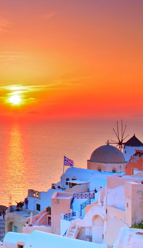 Greek Sunset, Greece Landscape, Greek Islands To Visit, Greece Destinations, Greece Pictures, Santorini Sunset, Greece Photography, Santorini Travel, Book Flights