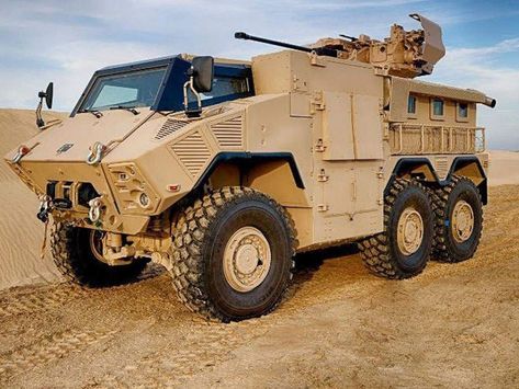 UAE🇦🇪 Bradley Ifv, Armoured Personnel Carrier, Armoured Vehicles, Armored Truck, Expedition Truck, Military Hardware, Army Truck, Battle Armor, Expedition Vehicle