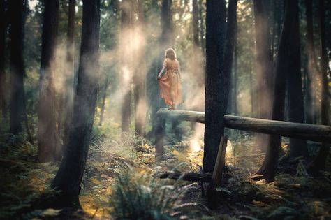 Woodland Goddess, Nature Women, Forest Nymph, Breathtaking Photography, Wanderlust Photography, Human Soul, Jolie Photo, Story Inspiration, Foto Inspiration