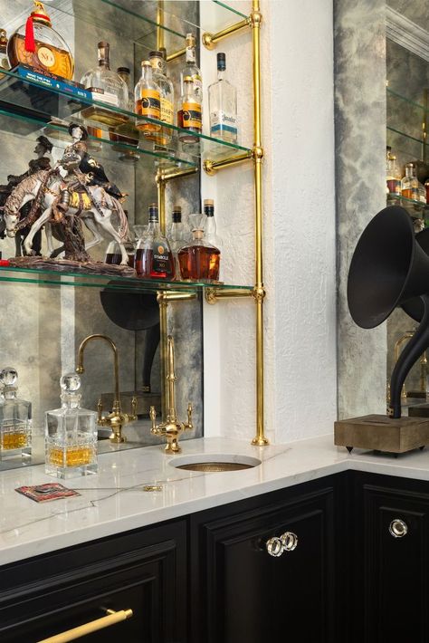 40 Bar Shelf Ideas to Keep Your Home Bar Looking Sharp Basement Bar Lounge, Bar Shelf Ideas, Bar Shelving, Home Wet Bar, Home Bar Areas, Bar Plans, Bar Shelf, Whiskey Bar, Home Addition