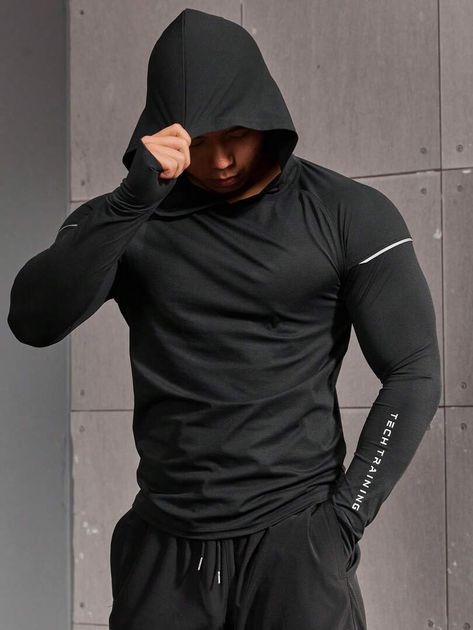 Active Wear Men, Black Gym Outfit, Mens Gym Fashion, Men Sportswear, Men Activewear, Gym Wear Men, Fitness Men, Gym Jacket, Running Shorts Men