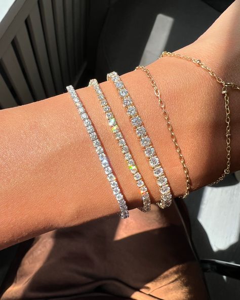 US Open ready? 🎾 Elevate your look with our lab-grown diamond tennis bracelets. Shop now and enjoy 15% off with code LABOR15! #LabGrownDiamonds #TennisBracelet #USOpenStyle #JewelrySale #LuxuryJewelry #DiamondBracelets #HighJewelry #JewelryAddict #FineJewelry #ShopNow #JewelryLovers #Dlabgrowndiamonds #labdiamond #LimitedTimeOffer Diamond Tennis Bracelet Stack, Tennis Bracelet Stack, Diamond Tennis Bracelet, Tennis Bracelet Diamond, Us Open, Diamond Bracelets, Elevate Your Look, High Jewelry, Tennis Bracelet