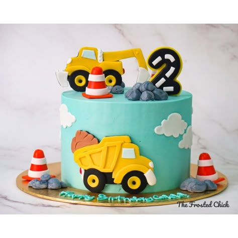 Cakes Escavator Cakes For Boys, Construction Themed Cake, Dump Truck Birthday Cake, Construction Birthday Party Cakes, Digger Birthday Cake, Construction Theme Cake, Excavator Cake, Digger Cake, Construction Birthday Cake