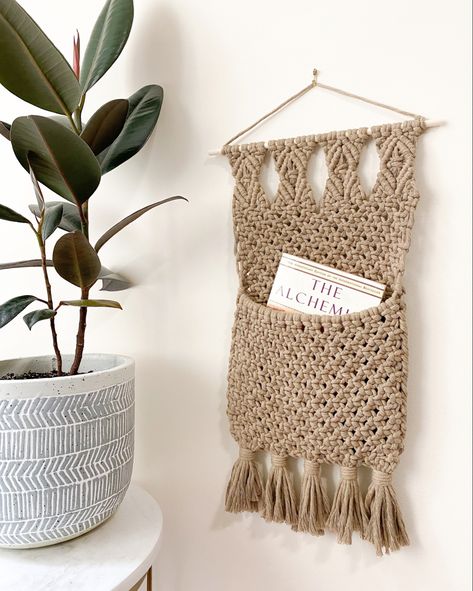 Macrame Mail Holder, Book Hangers, Macrame Organizer, Macrame Pocket, Macrame Holder, Caravan Ideas, Jute Basket, Mail Holder, Photography Product