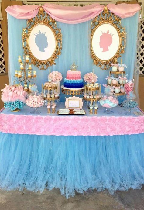 Princess Gender Reveal, Disney Gender Reveal, Shower Dessert Table, Baby Shower Dessert, Baby Shower Dessert Table, Gender Reveal Themes, Royal Baby Showers, Baby Reveal Party, Shower Desserts