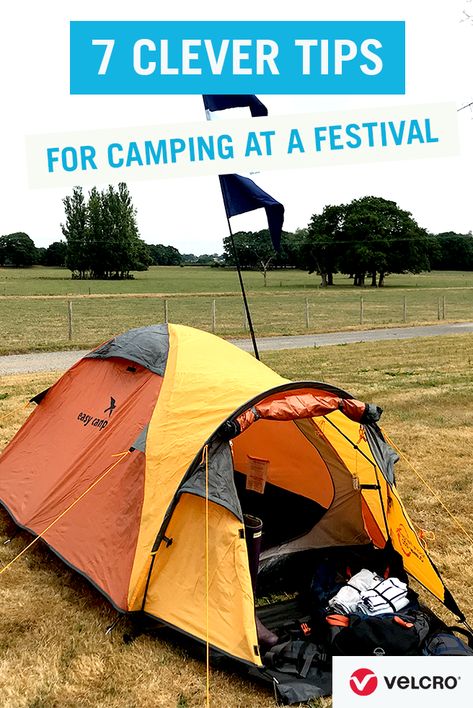 Festival Camping Hacks, Music Festival Camping, Camping Foods, First Time Camping, Camping For Beginners, Tent Set Up, Reading Festival, Electric Forest, Camping Photography