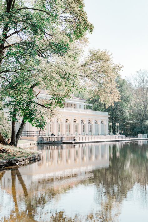 Brooklyn Family Photographer | Prospect Park Boat House Family Session | The Roberts Family | Writer & Beloved Photography Prospect Park Photoshoot, Beloved Photography, Prospect Park Brooklyn, Brooklyn Photography, Boathouse Wedding, Visual Library, House Family, New Orleans French Quarter, Wedding Painting