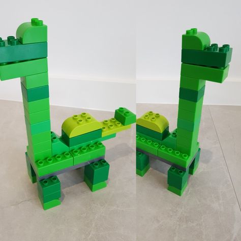 Lego Duplo Building Ideas Toddlers, Lego Dinosaurus, Duplo Robot, Duplo Building Cards, Lego Duplo Dinosaur, Lego Duplo, Step Stool, Lego, Green