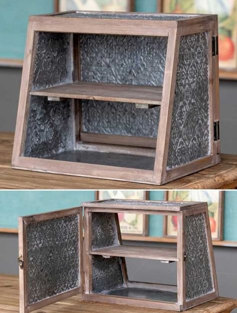 Countertop Display Case, Countertop Display, Farmhouse Side Table, Diy Display, Creative Home Decor, Contemporary Home Decor, Farmhouse Style Decorating, Cool Rooms, Creative Home