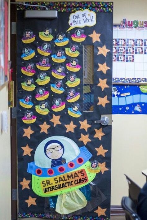 Space-Themed Classroom Ideas - WeAreTeachers Space Theme Classroom, Classroom Door Displays, Space Classroom, School Door Decorations, Outer Space Theme, School Doors, Space Activities, Classroom Decor Themes, Door Decorations Classroom