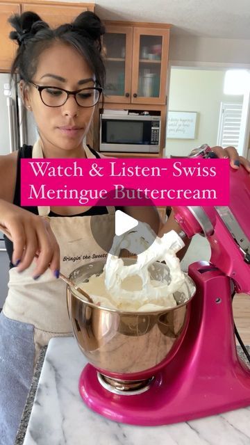 Gianna Thompson on Instagram: "Swiss Meringue Buttercream!  . .. My go to buttercream for decorating cakes! It’s a process but well worth it!  . I use @chelsweets recipe for Swiss Meringue I also have her same mixed color 😝 . .. @kitchenaidusa Mixer  @chelsweets Swiss meringue recipe  . .. #buttercream #swissmeringuebuttercream #buttercreamcake #cakedecorating #cake #cakes #cakesofinstagram #kitchenaidmixer #bayareafoods #bayareaevents #smallbusiness #caketutorial #cakerollcollab" White Flower Cake Shoppe, 10 Inch Cake, Meringue Recipe, Macaroon Recipes, Meringue Buttercream, Decorating Cakes, Swiss Meringue Buttercream, Swiss Meringue, Buttercream Recipe