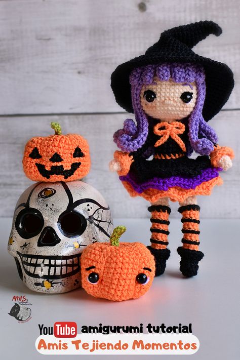 Aprende a tejer a esta linda brujita Elowen para Halloween, también encontrarás el tutorial de las calabazas 🎃💛 Tutorial Amis Tejiendo Momentos #BrujaAmigurumi #WitchAmigurumi #Bruja #Witch #pumpkin #pumpkinamigurumi #halloween #halloweenamigurumi #halloweenideas #halloweendiy #halloweencrochet #howtocrochetawitch #halloweenlover #witchs #brujas #amigurumi #amigurumifreepattern #patronamigurumigratis Witch Amigurumi, Witch Pumpkin, Crochet Halloween, Halloween Crochet Patterns, Amigurumi Tutorial, Crochet Fall, Halloween Crochet, Halloween Patterns, Crochet Dolls