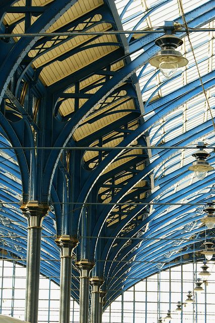 Railway Station Architecture, Cast Iron Architecture, Brighton Rock, Brighton England, Brighton Uk, Railway Posters, Architecture Tattoo, Level Design, Victorian Architecture