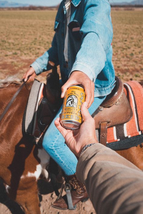 Calidad Beer — Mate Distillery Photoshoot, Alcohol Photoshoot, Beer Photography, Beer Photos, Beer Advertising, Brand Photography Inspiration, Beer Poster, Beer Company, Van Damme