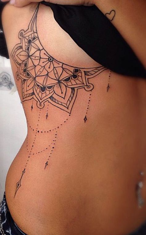 Rib Cage Tattoo Ideas, Cage Tattoo Ideas, Rib Tattoo Ideas, Rib Cage Tattoo, Brust Tattoo Frau, Tato Mandala, Tato Geometris, Cage Tattoo, Small Rib Tattoos