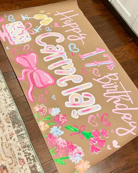 I shouldn’t play favorites, but I’m in love with these flowers 💗🌷💐 Sweet 16 Banner Painted, Big Bday Party Ideas, 18th Birthday Poster Ideas, Birthday Posters Ideas, P5 Banner, Birthday Party Ideas 16 Sweet Sixteen, Flower Birthday Ideas, Hoco Morning, Happy Birthday Poster Ideas