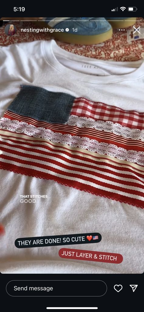 Teen Crafts, Patchwork Sweatshirt, Patchwork Clothes, Ribbon Shirt, Sewing Ribbon, American Flag Shirt, Diy Ribbon, Diy Sewing Clothes, Flag Shirt