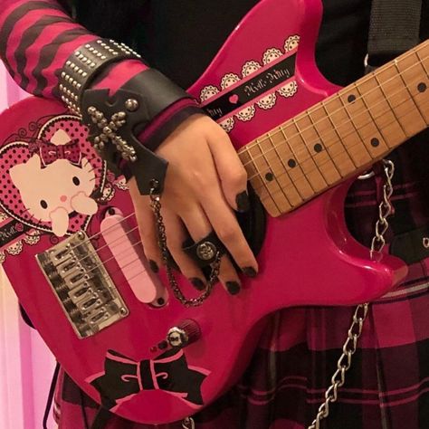 hello kitty guitar | goth, sanrio y y2k Hello Kitty Guitar, Mode Rihanna, Charmmy Kitty, Guitar Obsession, 일본 패션, Yennefer Of Vengerberg, Anak Manja, Hello Kitty Aesthetic, Cool Electric Guitars