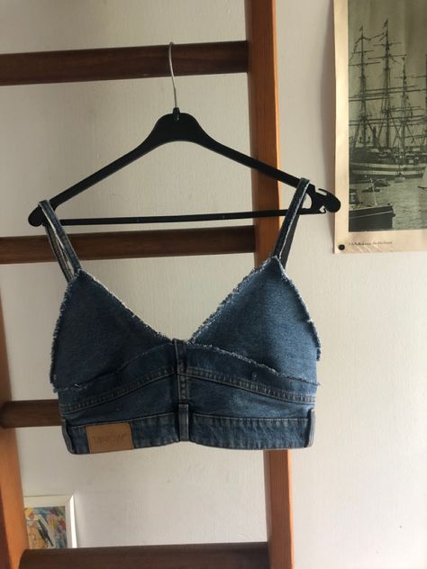 Denim Diy Clothes, Ropa Upcycling, Small Bathroom Ideas Black, Bathroom Ideas Black, Haine Diy, Upcycle Clothes Diy, Bathroom Ideas On A Budget, Small Bathroom Ideas On A Budget, Diy Clothes Design