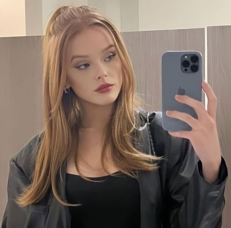 Abigail Cowen Source (@cowensource) • Instagram photos and videos Abigail Cowen Aesthetic, Abigail Cowen Icons, Rachel Dare, Abbey Cowen, Jojo's Bizarre Adventure Characters, Abigail Cowen, Heather Chandler, Have A Great Friday, Winx Saga