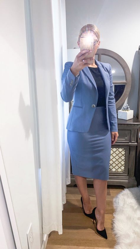 Workwear blue skirt suit IG:xxvaal Suit And Skirt, Blue Skirt Suit, Fake Ft Call, Blue Skirt, Blue Suit, Slate Blue, Skirt Suit, Classy Outfits, Pretty Dresses