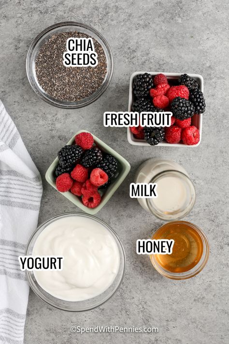 Chia Seed Yogurt, Pudding Recept, Chia Pudding Recipes Healthy, What Is Healthy Food, Chia Seed Recipes Pudding, Chia Recipe, Healthy Food Menu, Honey Yogurt, Chia Seed Recipes