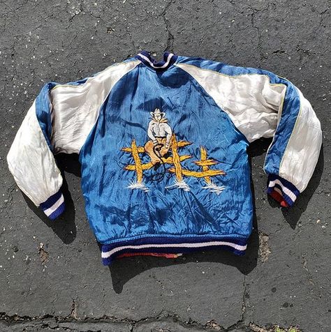 Found this gem the other day. Wish it was my size. Kids Japanese WW2/ Korea area silk reversible souvenir jacket. SOLD. Shops open till 5.… Japanese Ww2, Japanese Souvenir, Souvenir Jacket, Men's Outerwear, My Size, Mens Outerwear, Varsity Jacket, Embroidery, Silk