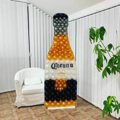 Mosaic Frame For Balloons - bottle 2m hight #mosaicframesforballoons Balloon Structures, Party Letters, Mosaic Balloon, Mosaic Frames, Balloon Mosaic, Decor Balloons, Balloon Letters, Alphabet Board, Balloon Frame