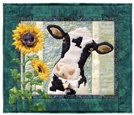 Quilt block of Gladys the Cow Cow Applique, Pig Quilt, Sunflower Quilts, Appliqué Quilts, Farm Quilt, Quilted Wall Hanging, Moo Moo, Applique Quilt Patterns, Quilt Projects