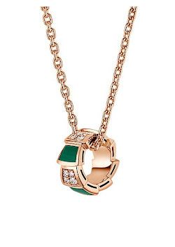 BVLGARI - Serpenti Viper 18K Rose Gold; Diamond & Malachite Pendant Necklace

$6,450.00 Bvlgari Serpenti, Malachite Pendant, 18k Rose Gold, Gold Diamond, Diamond Necklace, Fine Jewelry, Rose Gold, Pendant Necklace, Pendant