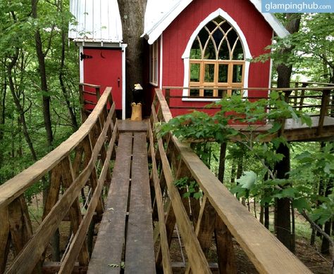 Ohio Vacations, Luxury Tree Houses, Camping In Ohio, Building A Treehouse, Tree House Diy, Ohio Travel, Diy Tree, Luxury Camping, Vacation Places