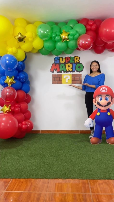 𝑆ℎ𝑎𝑟𝑜𝑛 𝐶𝑎𝑏𝑎𝑛𝑖𝑙𝑙𝑎𝑠 🎈 | ¿Ya viste el paso a paso en Youtube? 🔎Busca el video como: 👉Decoración Mario Bros Sharon 🍄 🎥 #youtube #sharoncabanillas… | Instagram Mario Bros Balloons Decoration, Super Mario Balloon Backdrop, Mario Arch Backdrop, Super Mario Bros Party Balloons, Super Mario Round Backdrop, Mario Diy, Diy Dye, Mario Bros., Mario Bros