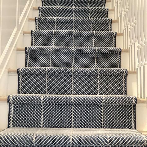 No Monday Blues here! 💙 Loving this @starkcarpet stair runner. Simple. Classic. Blue and White. Herringbone. Perfection. Design inspo from CT @gingerrossdesign • • • #mondaymood #designinspo #gingerrossdesign #runner #stairway #starkcarpet #stairwaygoals #blueandwhitedecor #blueandwhite #preppydecor #coastaldecor #classicdesign #interiordecor #interiors #ashleycolombointeriors #northshorechicago #chicagonorthshore #homestylist #homestager Navy Stair Runner, Stairway Carpet, Striped Stair Runner, Staircase Runner, White Stairs, Entryway Runner, Stair Remodel, Charleston Homes, Cape House