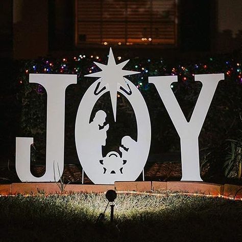 Joy Christmas Sign, Joy To The World Sign, Easy Outdoor Christmas Decorations, Outdoor Christmas Decorations Lights, Outdoor Nativity, Joy Sign, Christmas Yard Art, Joy Christmas, Christmas Yard Decorations