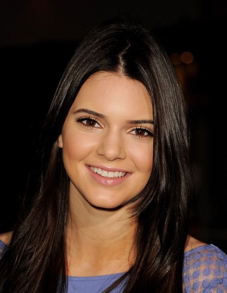 Young Kendall Jenner, Kendall Jenner Without Makeup, Kendall Jenner Pink, Kendall Jenner Young, Kendall Jenner Pics, Kendall Jenner Makeup, Wide Set Eyes, Kardashian Beauty, Jenner Photos