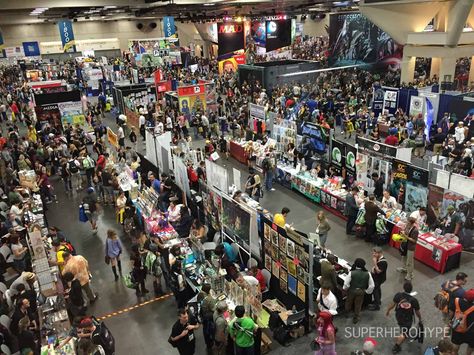 Fandom Freaks: Why You Should Go To Conventions Anime Convention Aesthetic, Comic Con Aesthetic, Nice Guys Finish Last, Cosplay Convention, Comic Convention, Short Term Goals, San Diego Comic Con, Vision Boards, Big Dreams