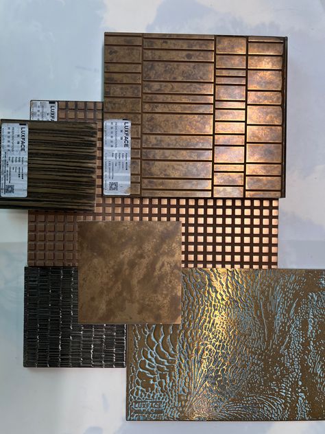 Metal Sheet Wall Design, Liquid Metal Furniture, Liquid Metal Art, Metal Sheet Texture, Liquid Metal Texture, Wall Paint Treatments, Metallic Tile, Decorative Metal Sheets, Metal Interior Design