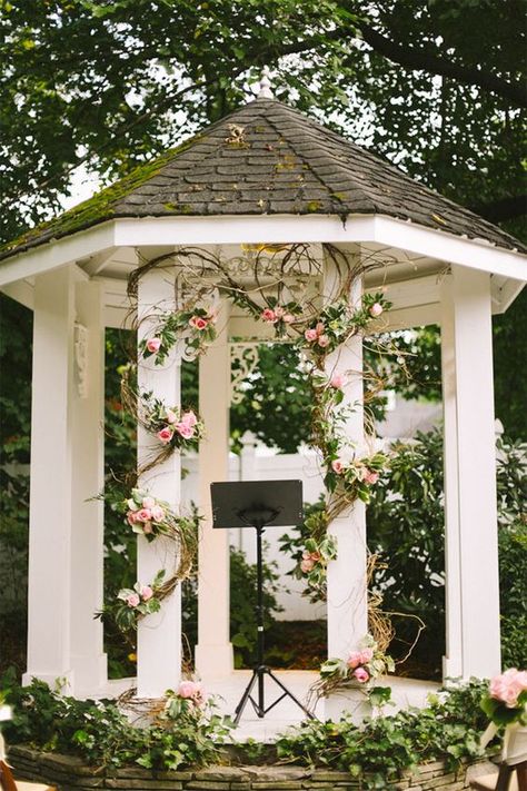 Bandstand Foliage and Flowers Arrangement - Poles only Vine Gazebo, Pavilion Decorations, Gazebo Flowers, Isle Decor, Wedding Garden Decoration, Gazebo Wedding Decorations, Vine Decor, Music Stage, Garden Wedding Flowers