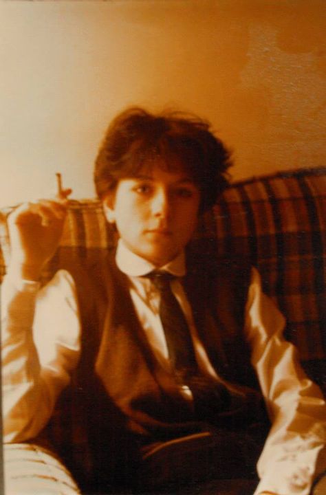 A young Donna Tartt. Oddly, this is how I rather picture the young Theo in The Goldfinch. The Goldfinch, Donna Tartt, Goldfinch, A Man