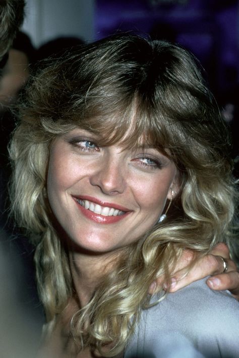 Blonde Eyebrows, Elizabeth Hurley, Michelle Pfeiffer, Michelle Rodriguez, Richard Gere, Farrah Fawcett, Sharon Stone, Raquel Welch, Hot Hair Styles