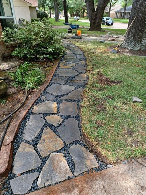 Slate Walkway Paths, Walk Way Ideas For Outside, Slate Path, Flagstone Walkway With Pea Gravel, Paver Pathway Ideas, Gravel Pathway With Stepping Stones, Flagstone Pathway With Mulch, Stone Walkways Paths, Flagstone Pathway In Grass Paths