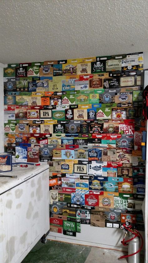 Beer Cave Ideas, Frat House Aesthetic Decor, Beer Label Crafts Ideas, Beer Box Wall, Beer Wall Art, Frat Basement Aesthetic, College House Wall Decor, Craft Beer Aesthetic, Guy Room Decor